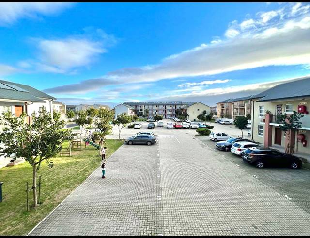 2 BEDROOM APARTMENT TO LET IN BUH REIN ESTATE
